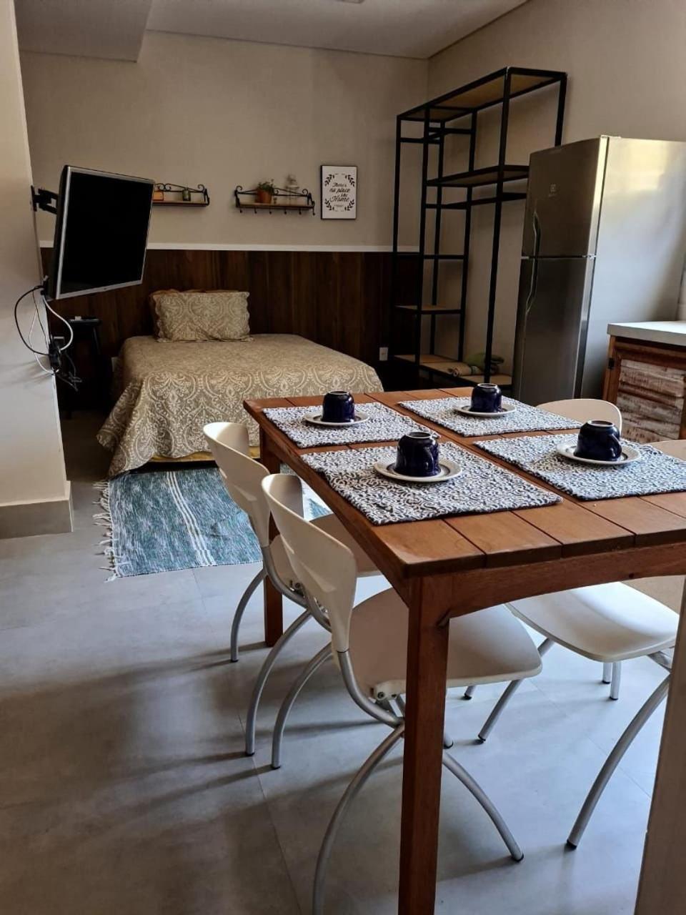 Residencial Vila Das Canoas Бомбиньяс Экстерьер фото